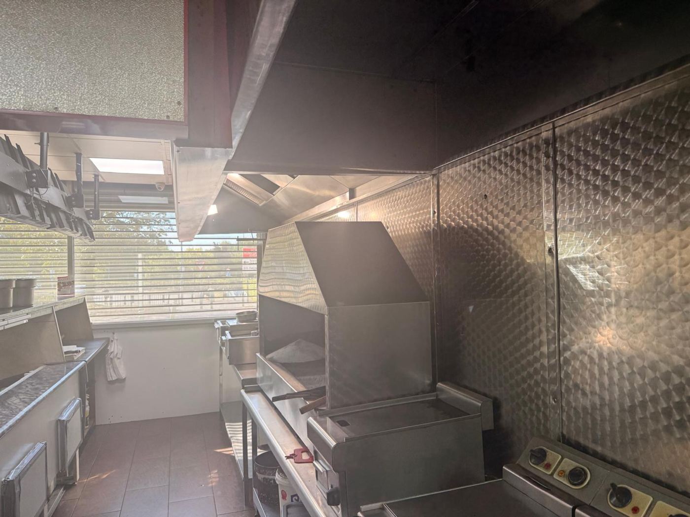 Commercial kitchen extract canopy cleaned by AGM Fan Solution